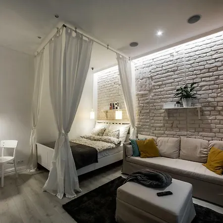 Kk 38 Old Town Free Parking Апартаменти *