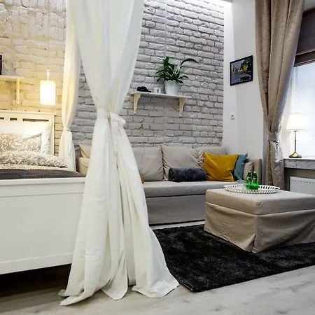 Kk 38 Old Town Free Parking Апартаменти *